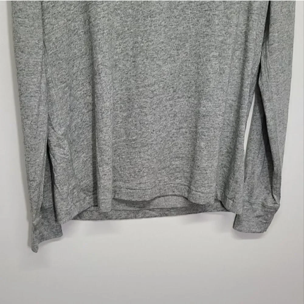 J Crew Men's Long Sleeve‎ Gray Pullover T-shirt Size Medium 100% Cotton